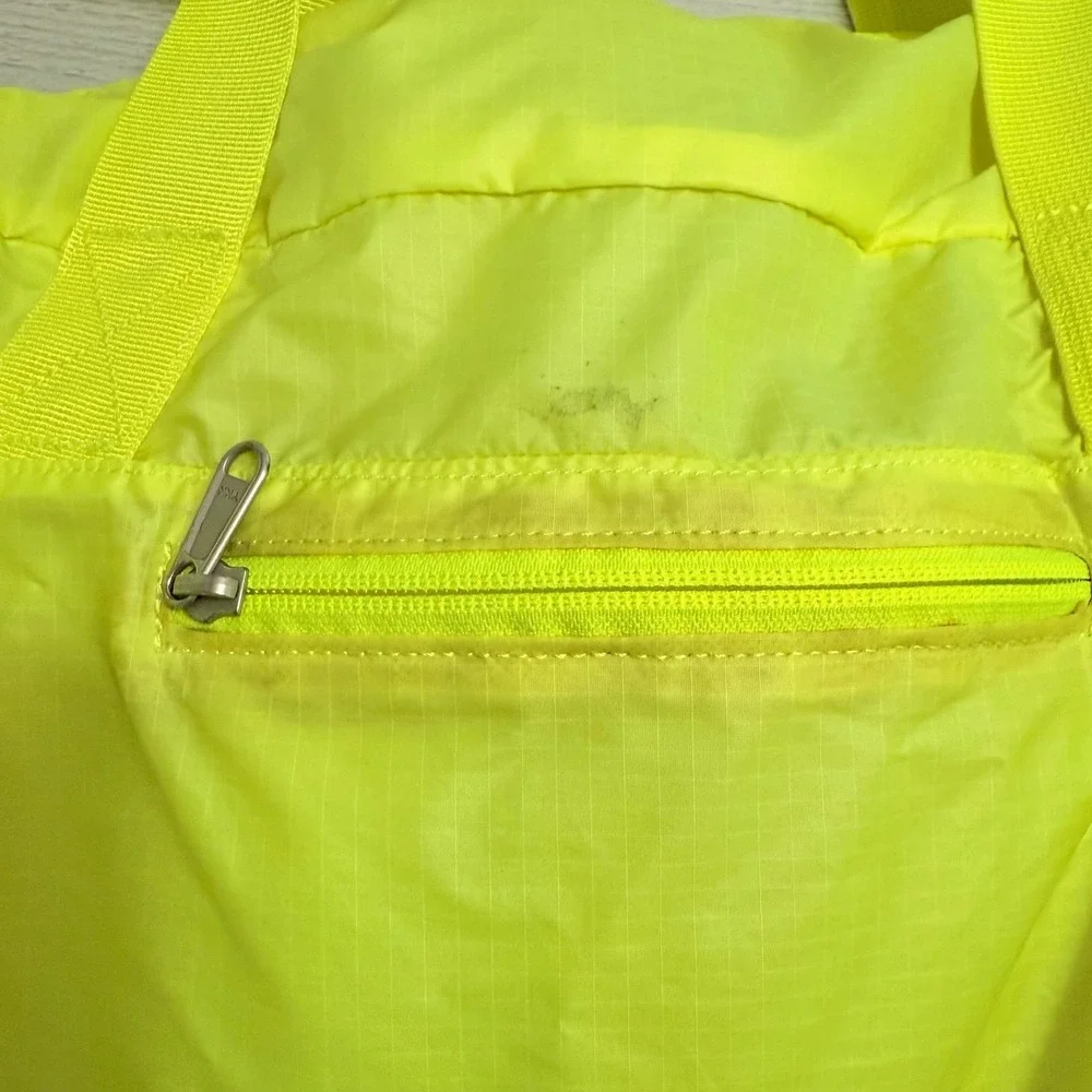 Oakley‎ Factory Lite Duffel Bag neon yellow